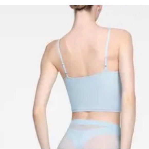 SKIMS NWT Fits Everybody Cropped Cami - Picture 2 of 4